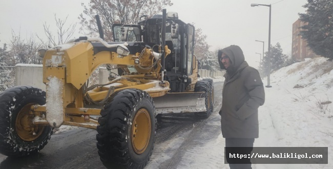 BAŞKAN KUŞ, EKİPLERİN ÇALIŞMALARINI SAHADA TEK TEK İNCELEDİ