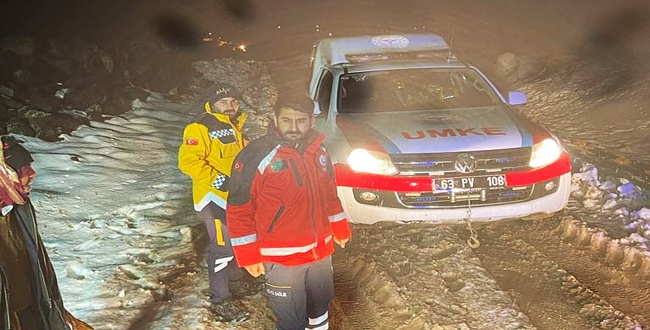 Belediye ekipleri doğum hastası kadın için seferber oldu