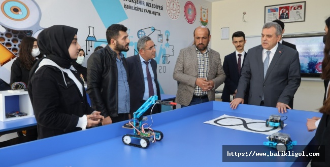 Büyükşehir’den Eğitime Destek: Robotik Kodlama Odası Açıldı