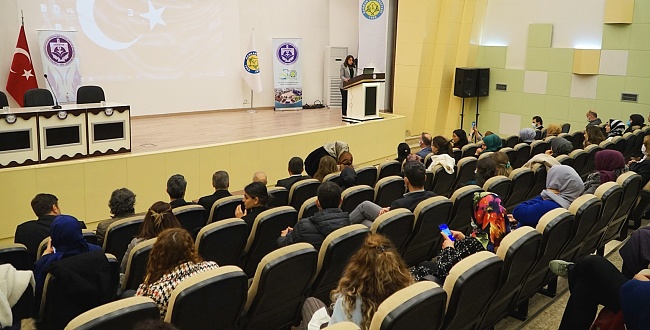 Harran Üniversitesi Öncülüğünde Geniş Kapsamlı Kadın Çalıştayı Yapıldı