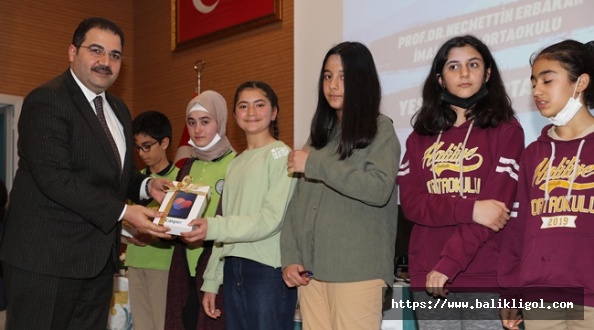 Şair Nabi Ortaokulu Bilgi Yarışmasında Birinci Oldu