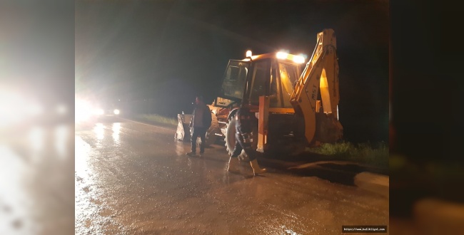 Hilvan sel suları altında kaldı, onlarca evi su bastı