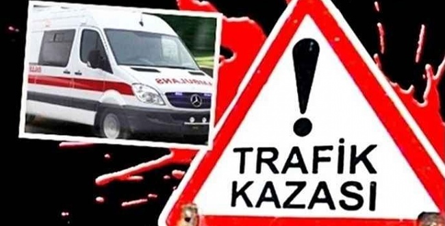 Lastiği patlayan araç kaza yaptı: 8 yaralı