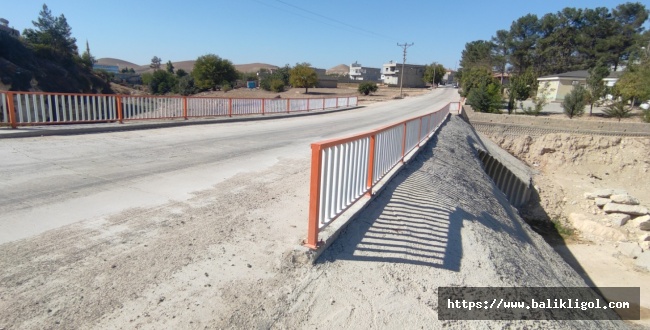 Birecik İlçesine Bağlı Güzelyurt Mahallesine Yeni Köprü Yapıldı