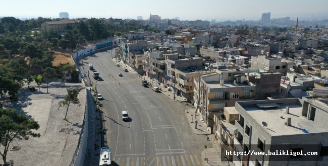 Açıksu Caddesi Başkan Beyazgül İle Çözüme Kavuştu