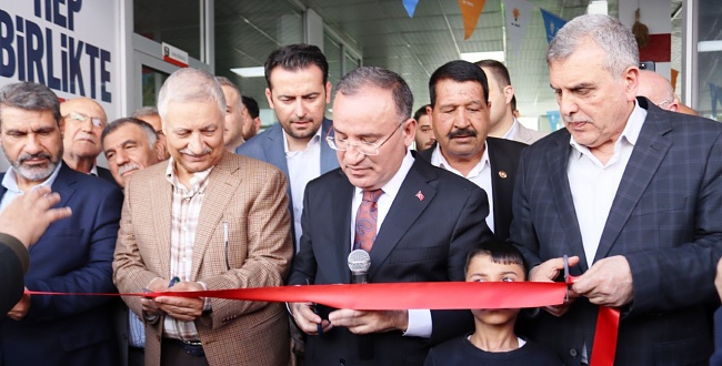 AK Parti Birecik Seçim Bürosu Açılışı Mitinge Dönüştü