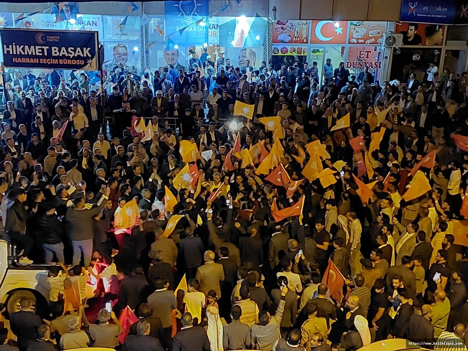 Harran’da Binlerce Genç Hikmet Başak’a Destek Verdi