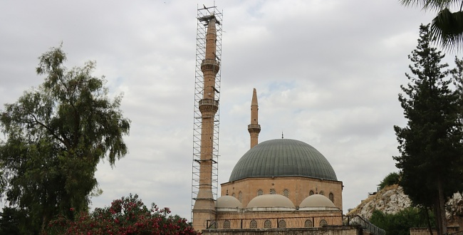 Dergah Camisi Minaresinde Onarım Çalışması