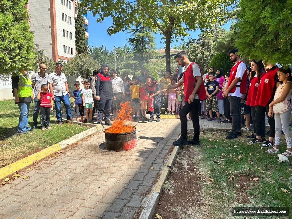 Urfa İtfaiyesinden Yangın Tatbikatı