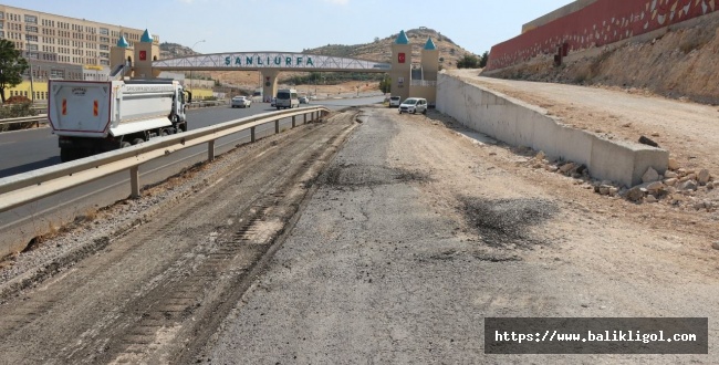 İpekyol Bulvarı Yan Yolu Asfaltlandı