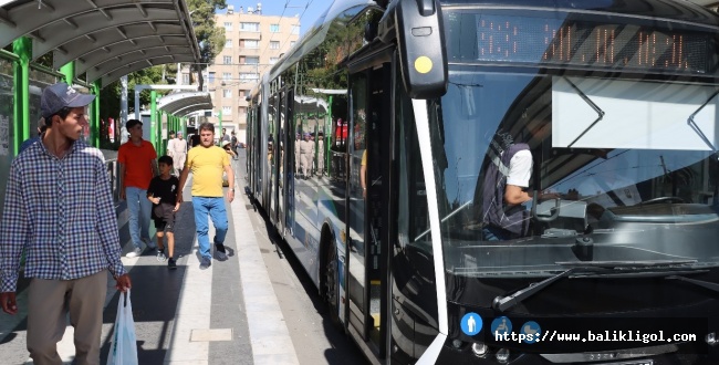 Urfalılar Trambüs ve Ücretsiz Ring Hattından Memnun