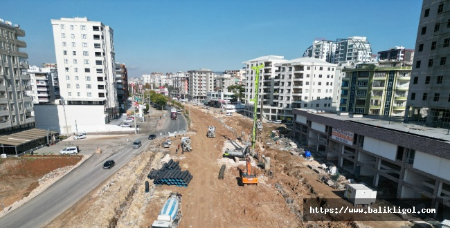 Balıkayağı Köprülü Kavşak Çalışması Titizlikle Yürütülüyor