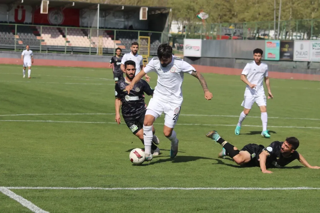 Karaköprü Belediyespor 1 - 1 1922 Konyaspor