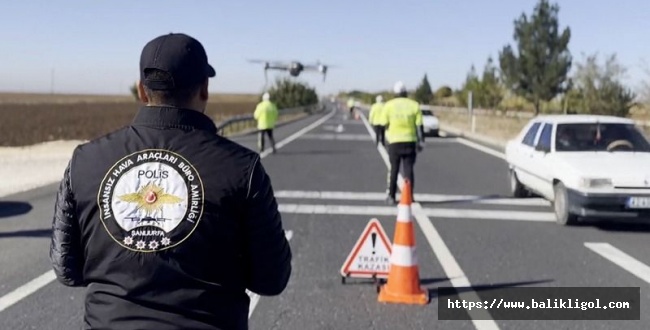 Şanlıurfa'da drone ile trafik denetimi