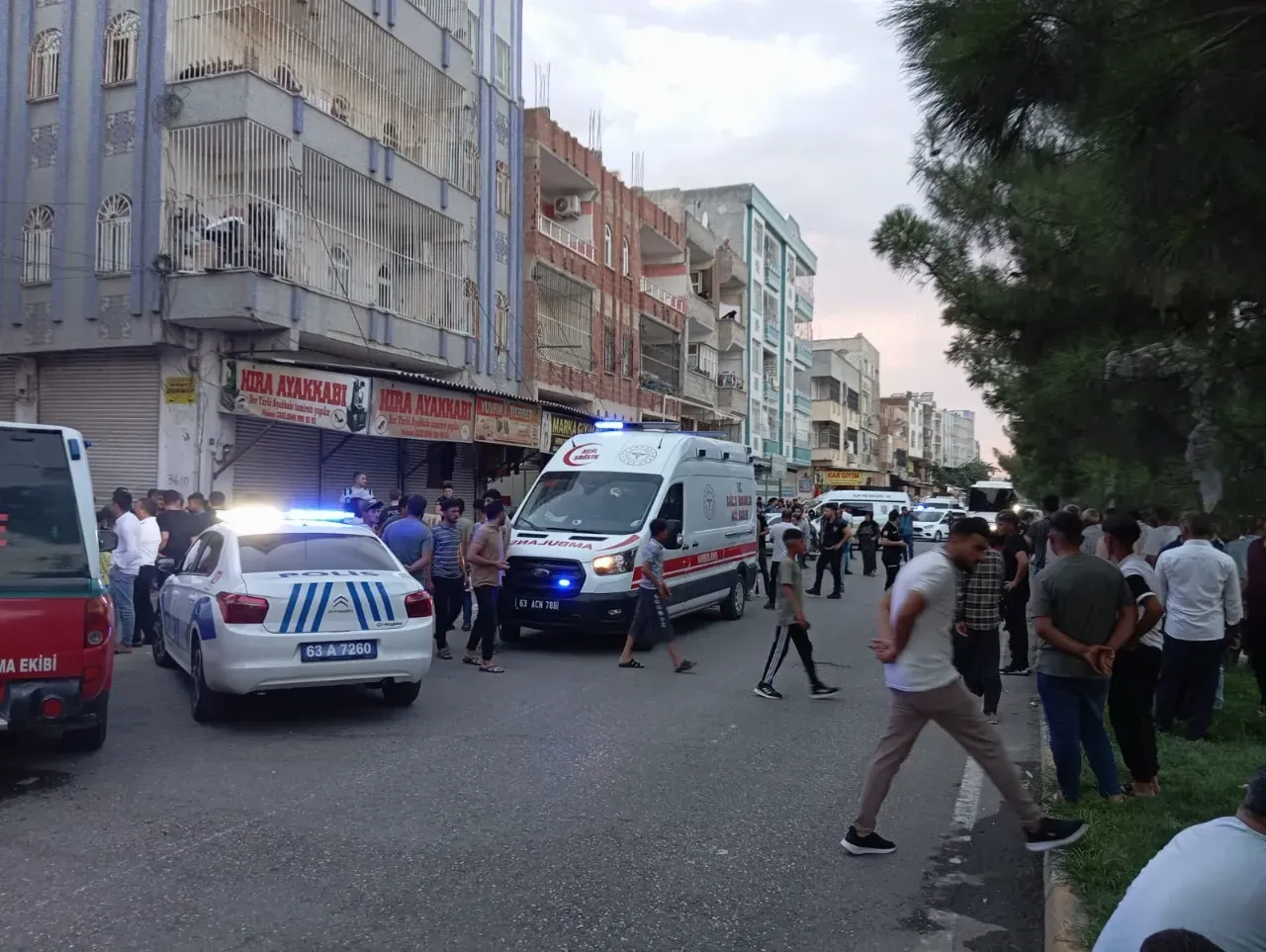 Şanlıurfa'da Silahlı ve Bıçaklı Kavga: 3 Ölü