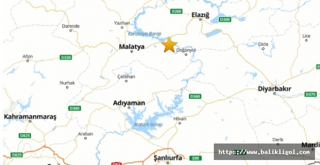 Malatya'da deprem: Şanlıurfa'da bir bina yıkıldı