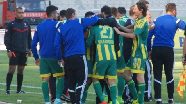 Adanaspor Şanlıurfaspor 1 - 1