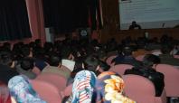 Dicle Üniversitesinde 'Tıbb-i Nebevi' konulu konferans