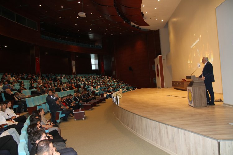 HRÜ Diş Hekimliği Fakültesi’nde Beyaz Önlük Giyme Töreni gerçekleştirildi