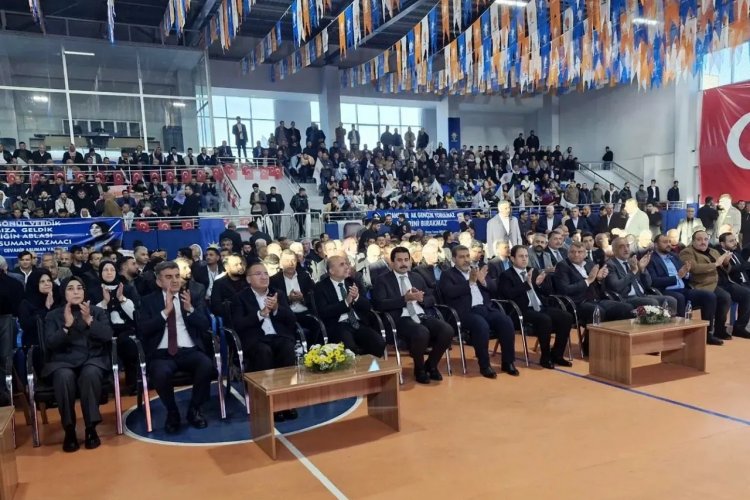 AK Parti Viranşehir Kongresi: Lütfi Bağcı başkan seçildi