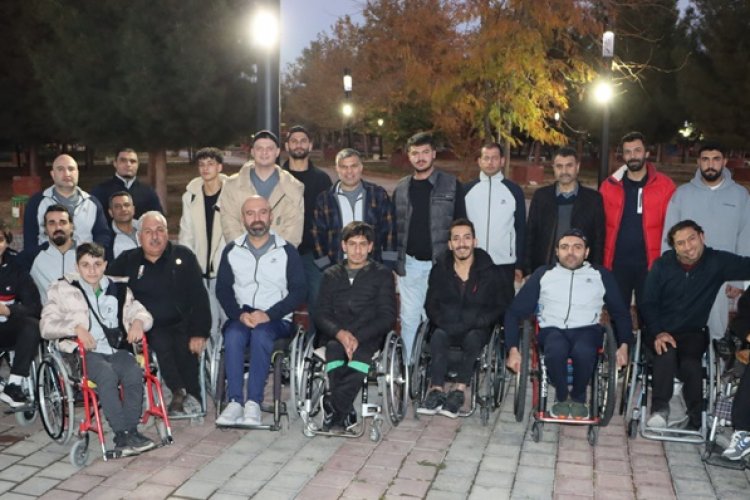 Şanlıurfa Büyükşehir Adıyamanlı Depremzede Sporcuları Ağırladı