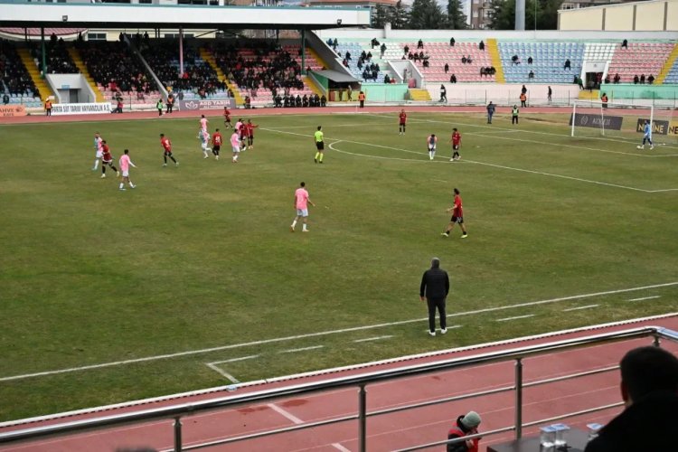 Isparta 32 Spor 0 - 0 Karaköprü Belediyespor