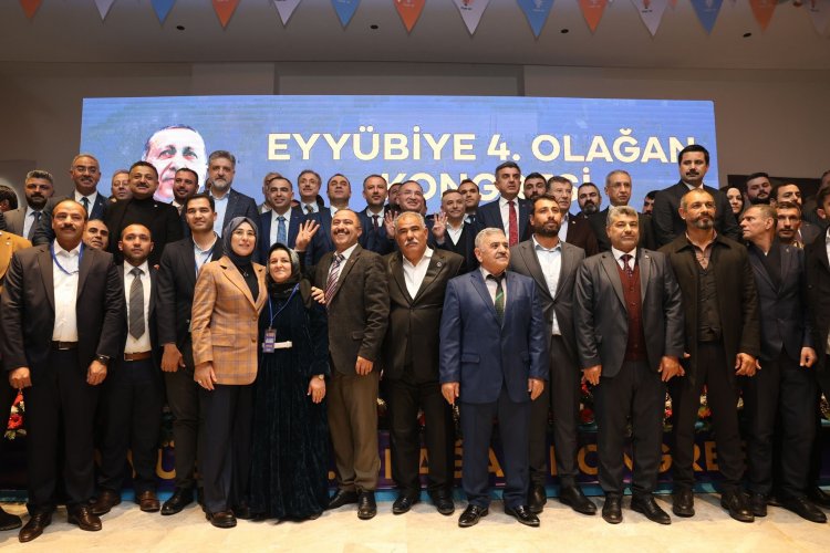 AK Parti Eyyübiye İlçe Kongresinde Başkan Süleyman Elgün Seçildi