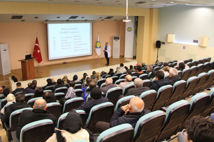 Harran Üniversitesi Personellerine Temel İlk Yardım Eğitimi Verildi