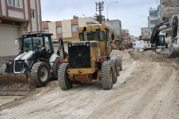 Büyükşehir’den Suruç İlçesi Mızar Caddesi’nde Asfalt Öncesi Hazırlık